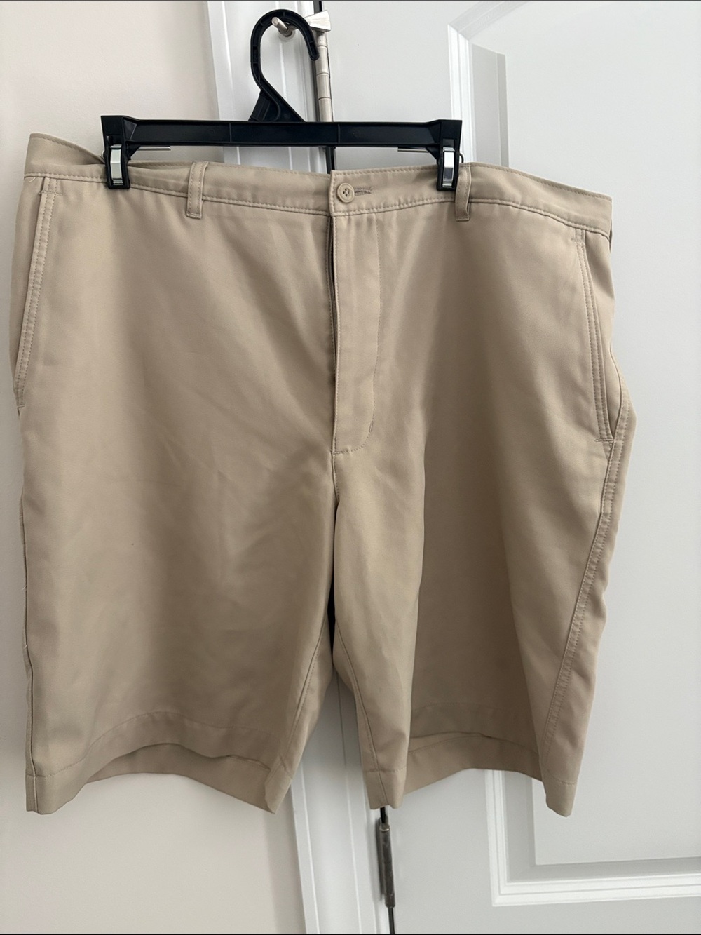 PGA Tour Men's Flat Front Khaki Golf Shorts - Beige